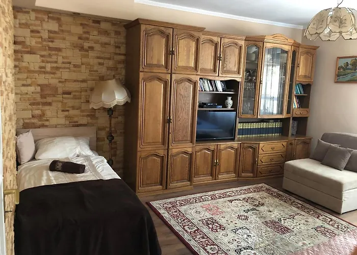 Renata Vendeghaz Gasthuis