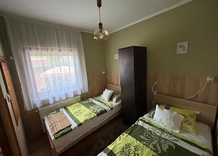 Renata Vendeghaz Gasthof Erlau